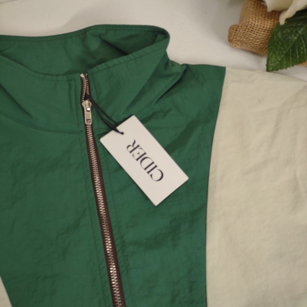 Cider Green Jacket with Zip Detail - Picture 4 of 5